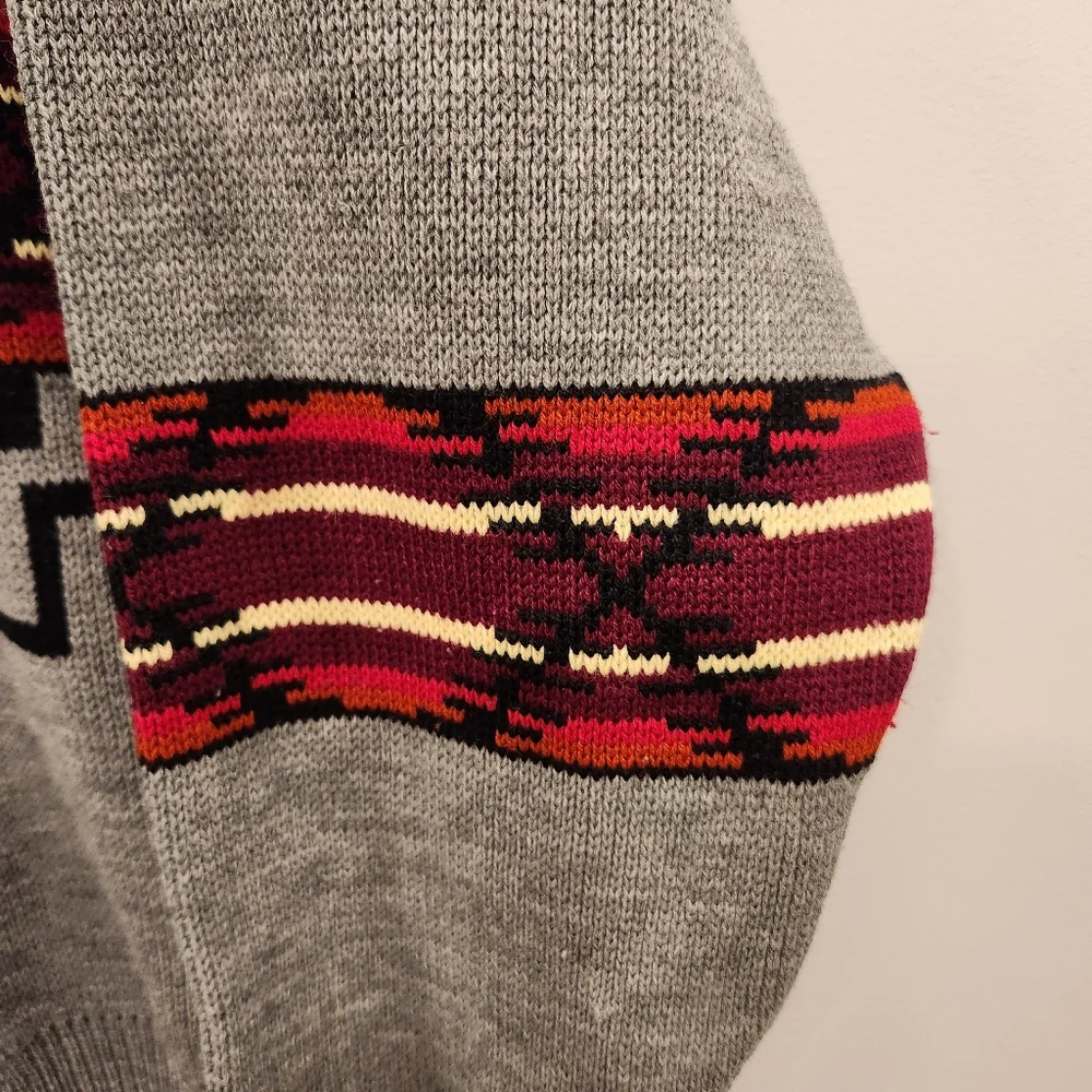 J.B. Buck Casuals Vintage Aztec Southwestern Print XL